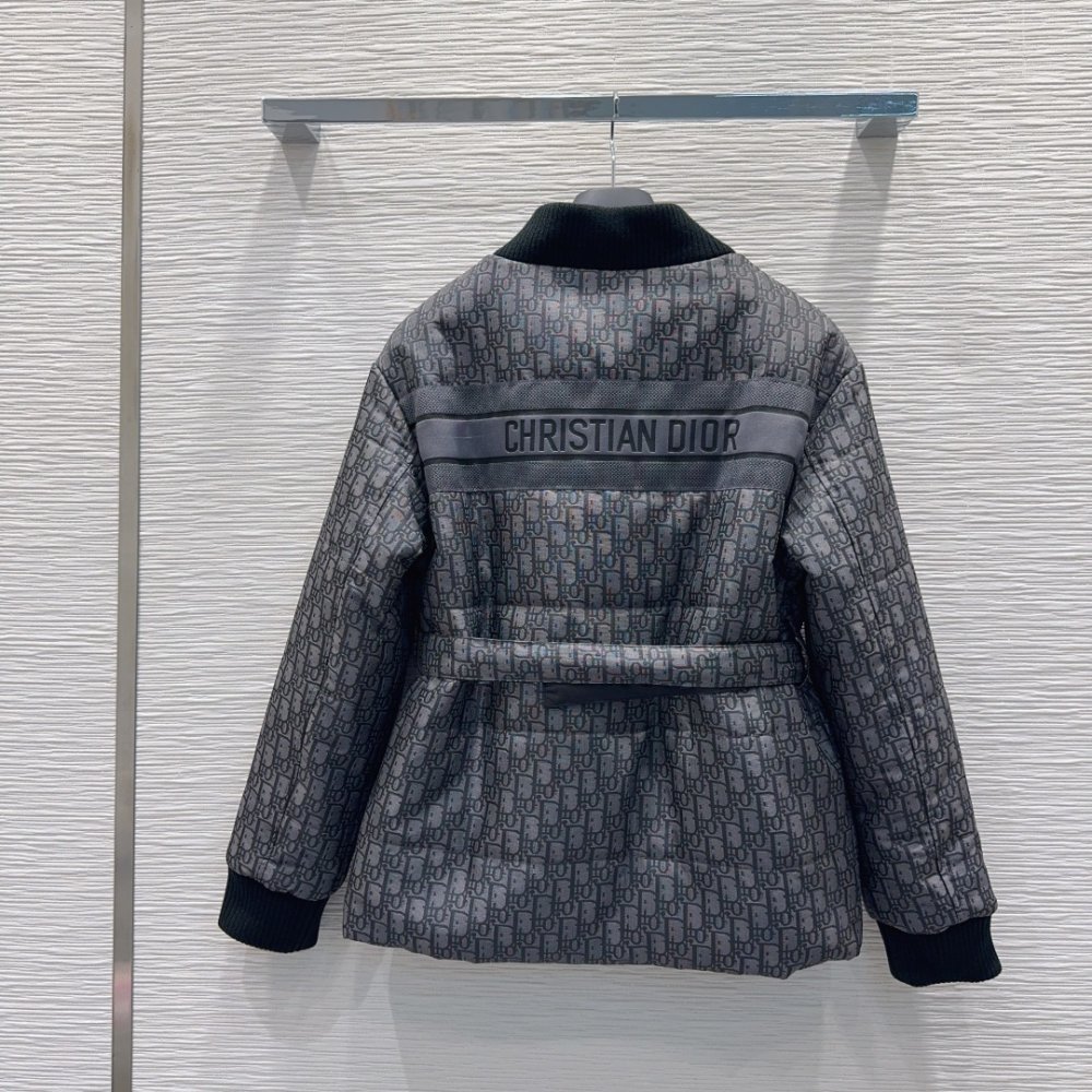 Куртка женская фото 9