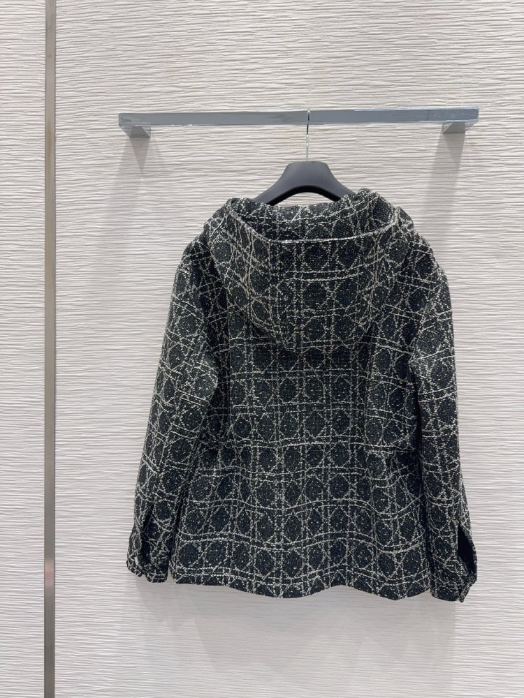 Куртка  жіноча фото 9