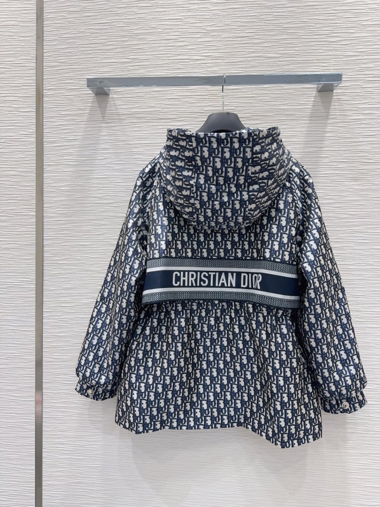 Куртка жіноча фото 9