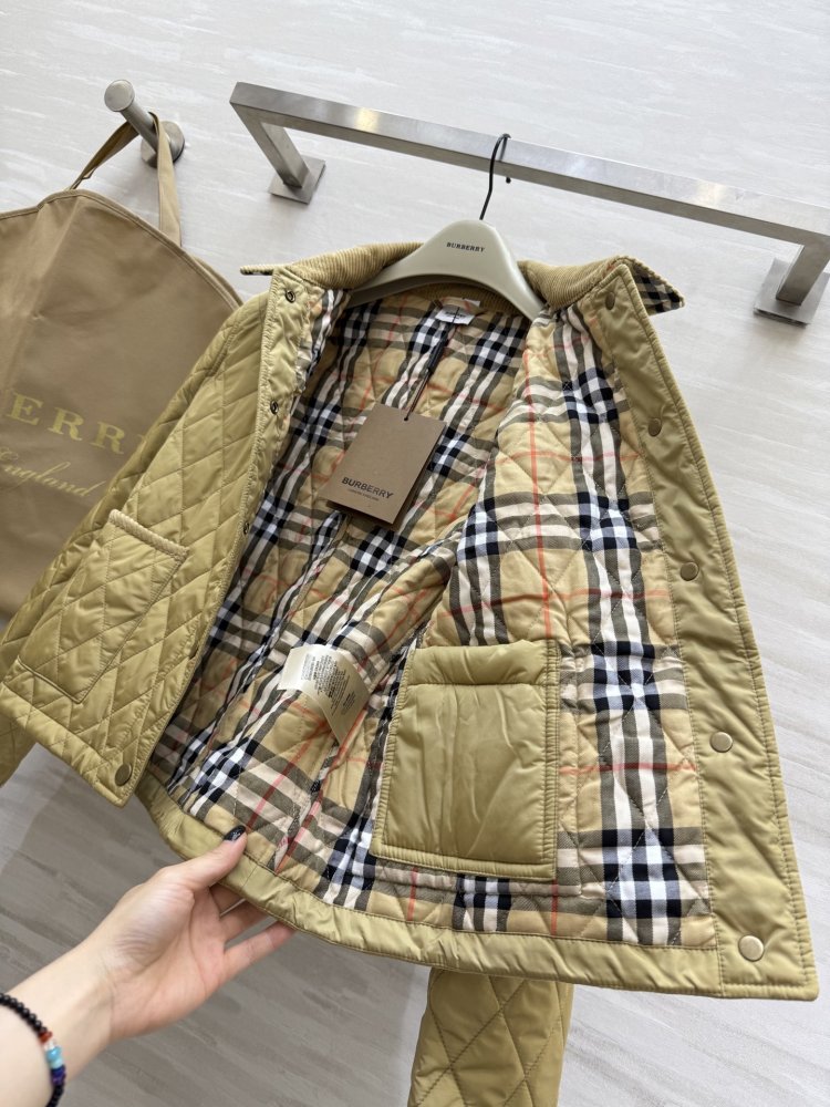 Куртка жіноча фото 9