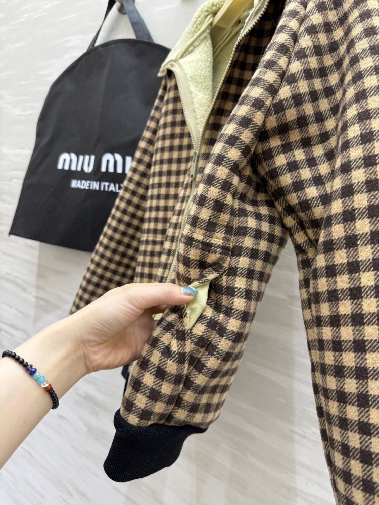 Jacket women's фото 9