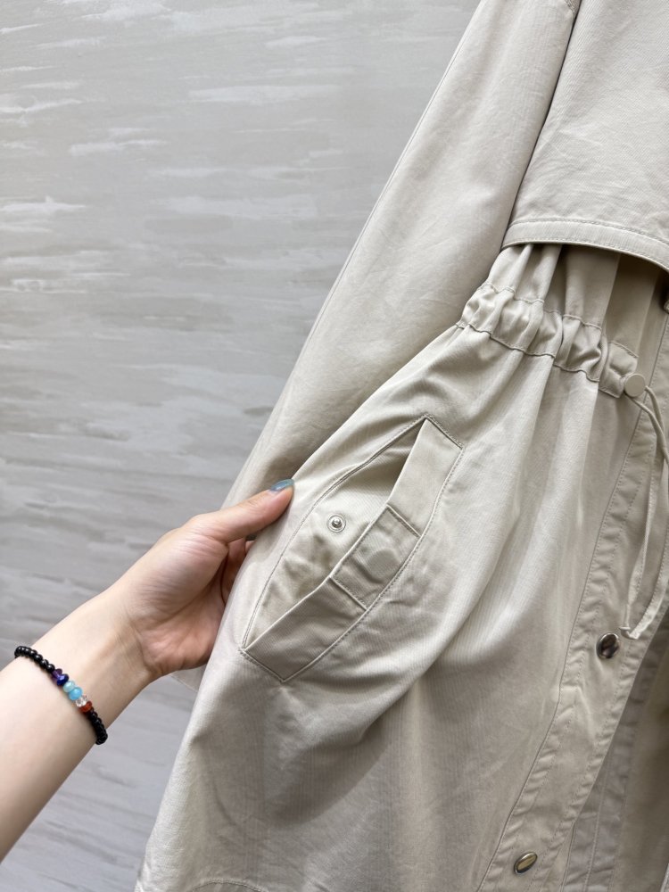 Куртка жіноча фото 9