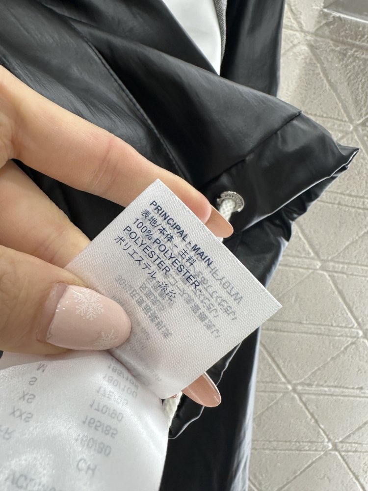 Куртка жіноча фото 9