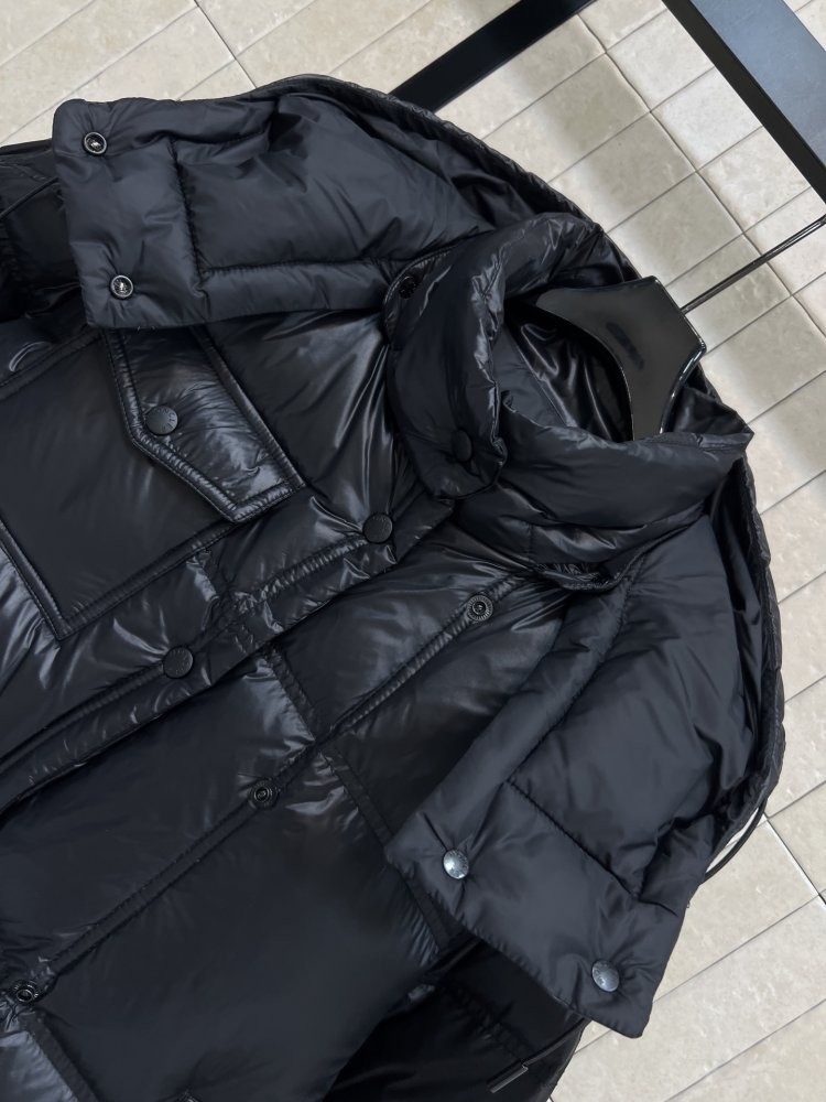 Куртка зимняя с капюшоном фото 2