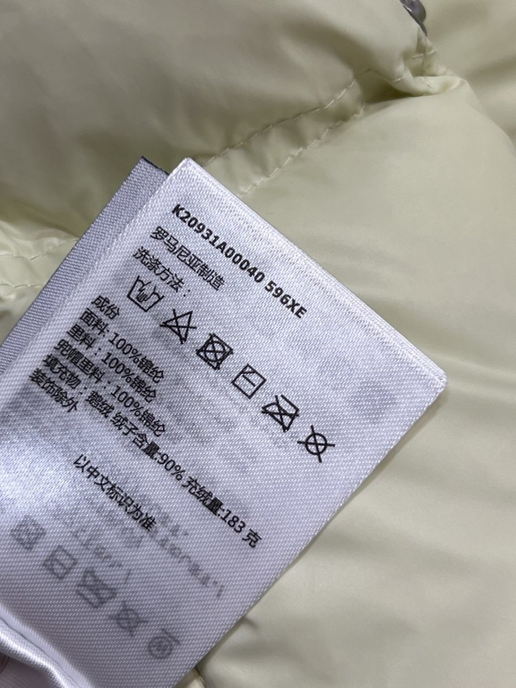 Куртка зимняя с капюшоном фото 9