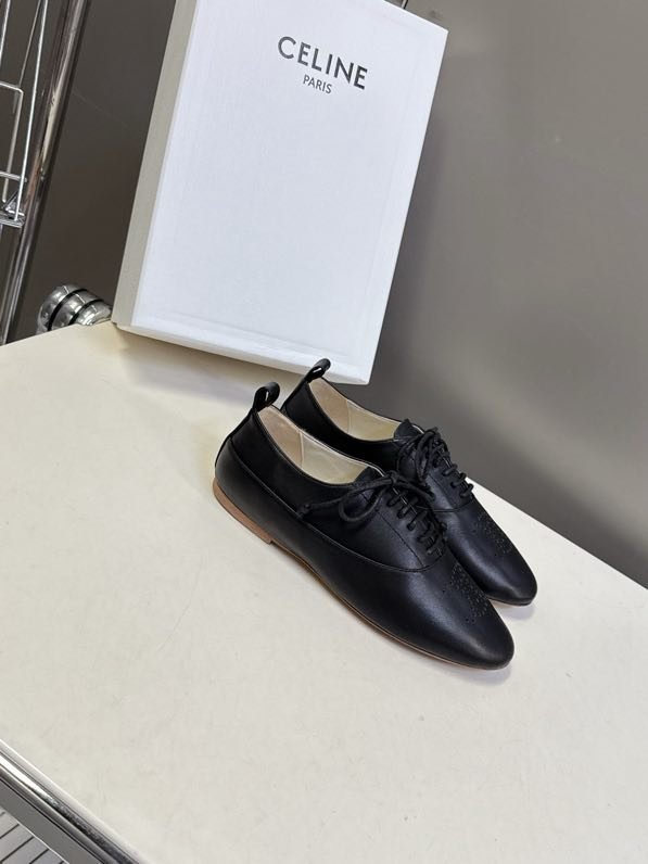 Кжаные туфли на шнуровке женские фото 2