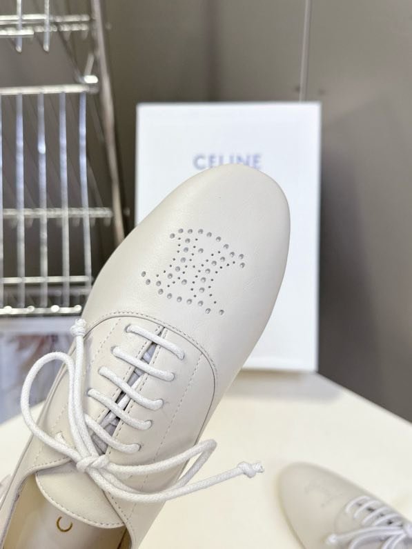 Кжаные туфли на шнуровке женские фото 3