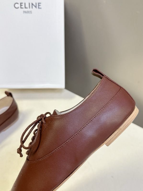 Кжаные туфлі на шнурівці жіночі фото 4