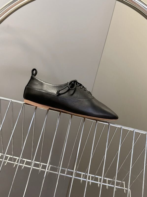 Кжаные туфли на шнуровке женские фото 4