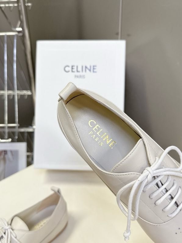 Кжаные туфли на шнуровке женские фото 8