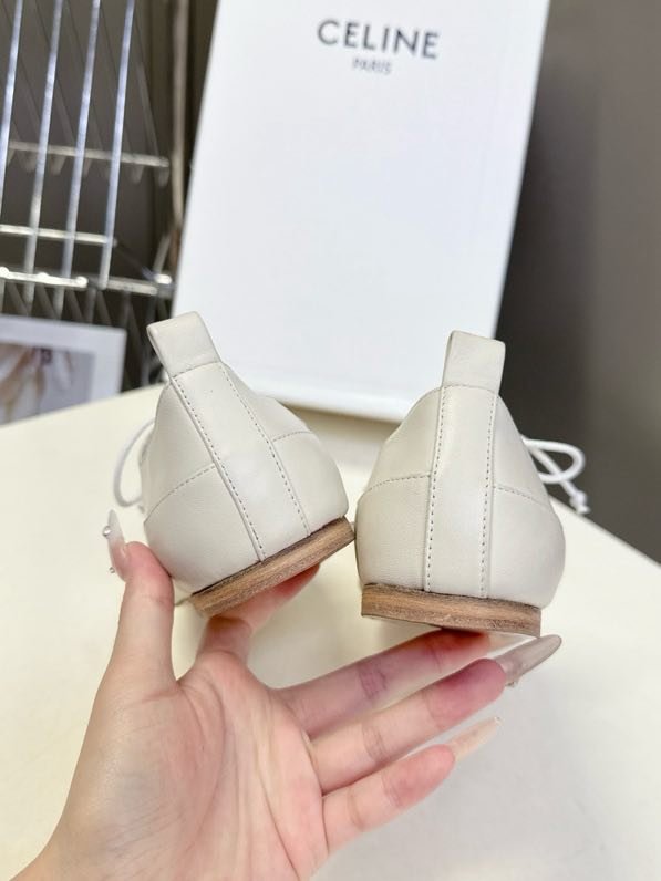 Кжаные туфли на шнуровке женские фото 9