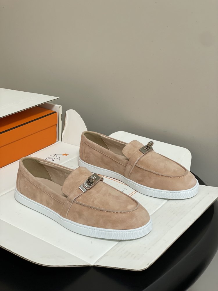 Лоферы of suede on white soled