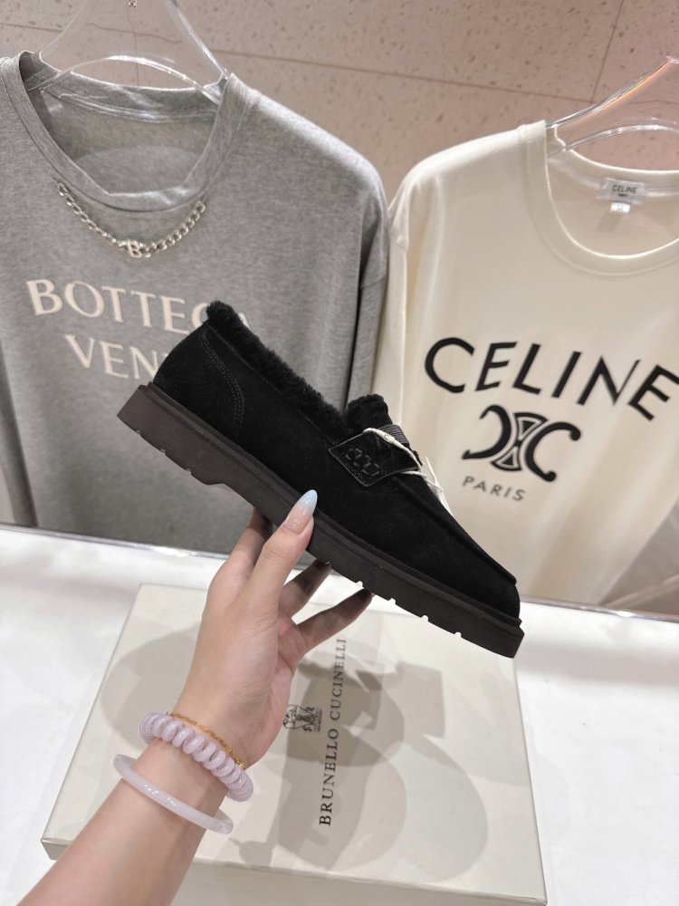 Лоферы шкіряні жіночі фото 5