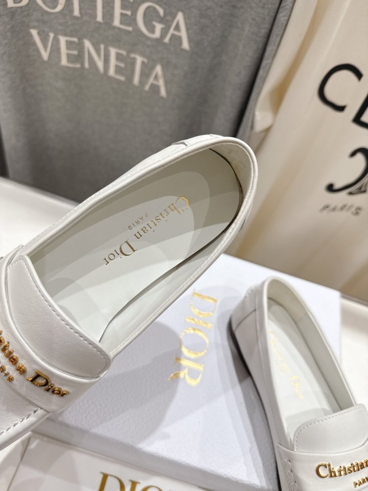 Лоферы leather women's фото 6