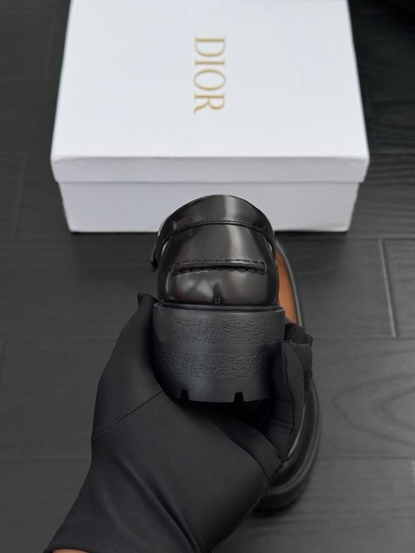 Лоферы шкіряні жіночі фото 7