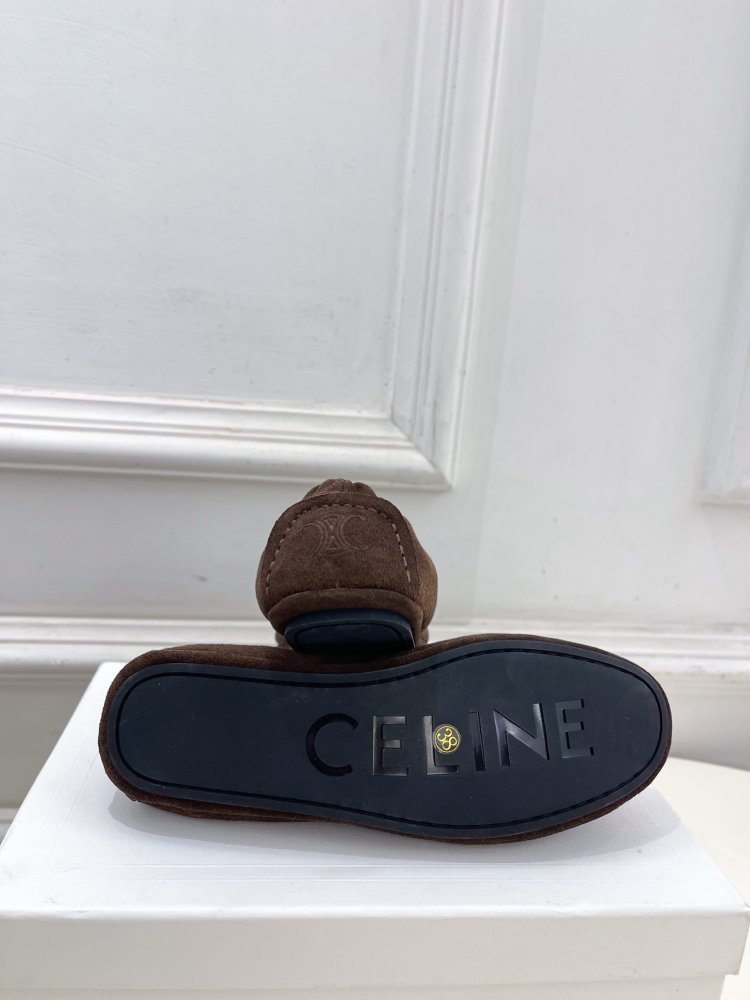 Лоферы кожаные женские фото 9