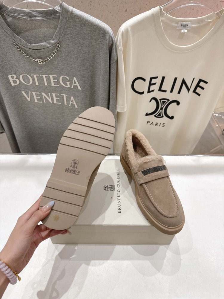 Лоферы шкіряні жіночі фото 9