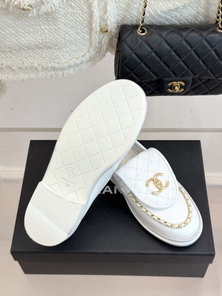 Лоферы шкіряні жіночі фото 9