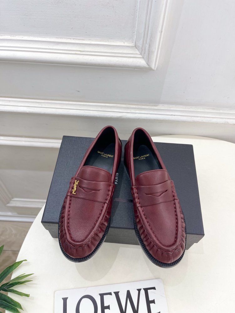 Лоферы LE LOAFER leather women's