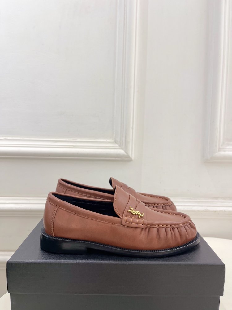 Лоферы LE LOAFER кожаные женские фото 2