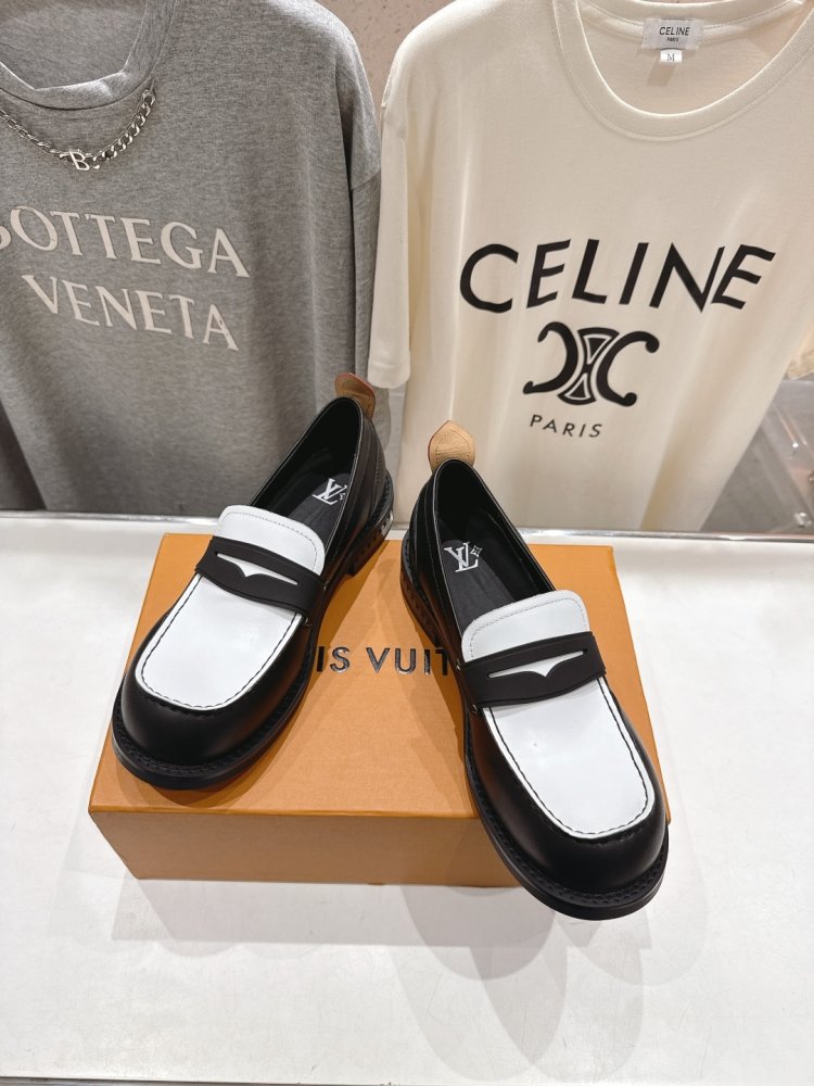 Лоферы LV Donkey женские фото 2