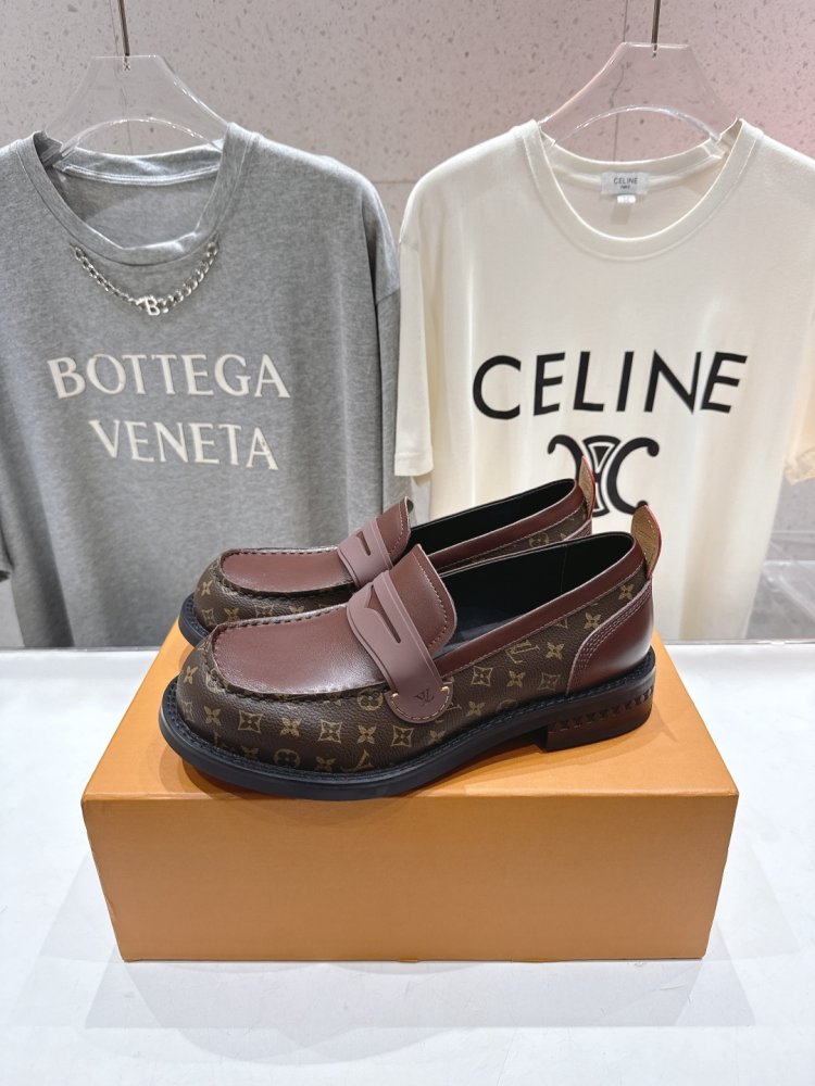 Лоферы LV Donkey женские фото 3