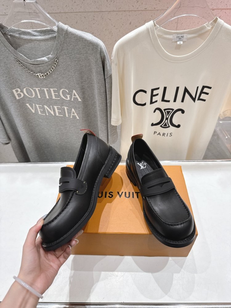 Лоферы LV Donkey женские фото 3