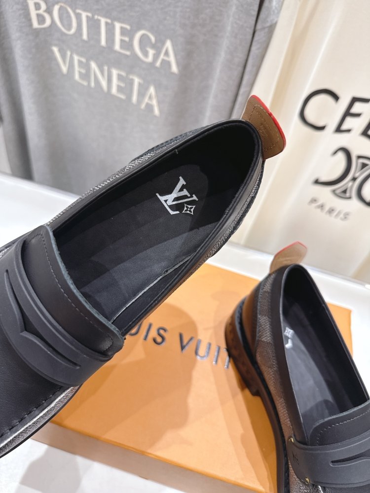 Лоферы LV Donkey женские фото 6