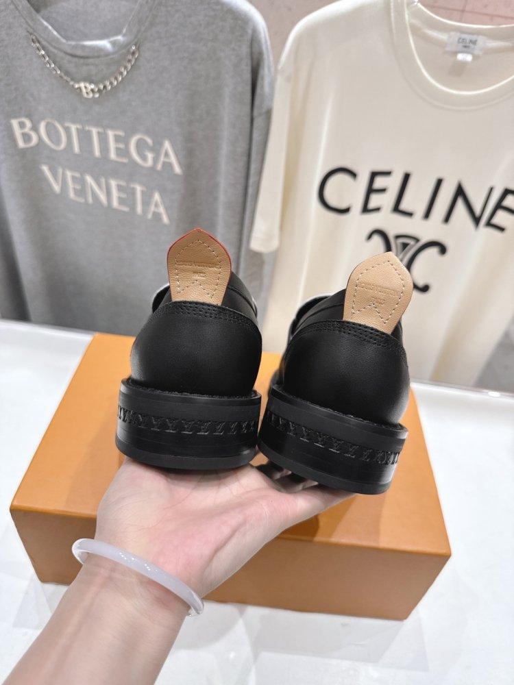 Лоферы LV Donkey женские фото 8