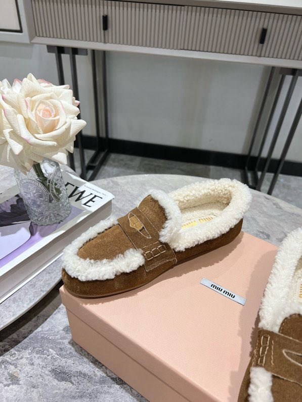 Лоферы меховые женские фото 6