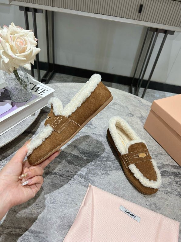 Лоферы меховые женские фото 7