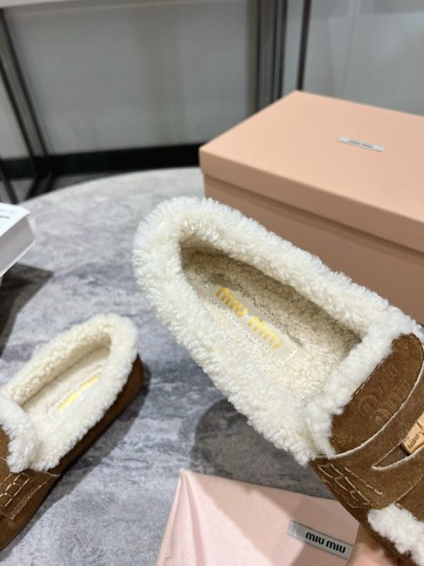 Лоферы меховые женские фото 9