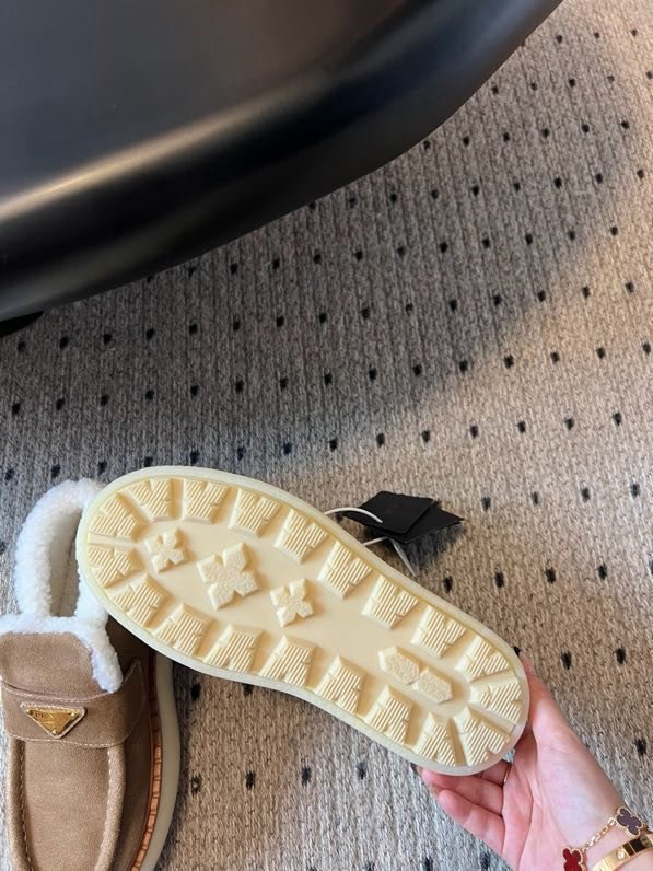 Лоферы on fur and high soled фото 3