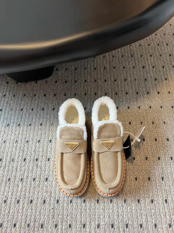 Лоферы на меху и высокой подошве фото 3