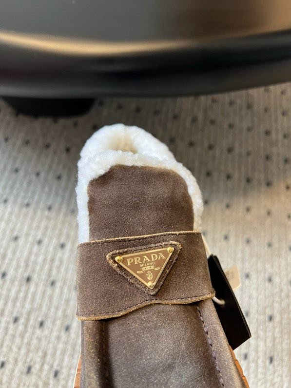 Лоферы на меху и высокой подошве фото 7