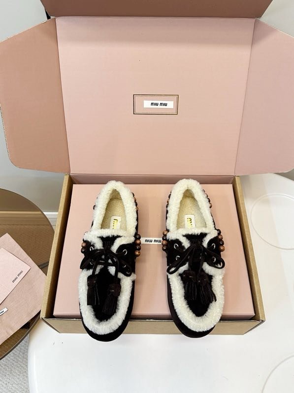 Лоферы on fur women's