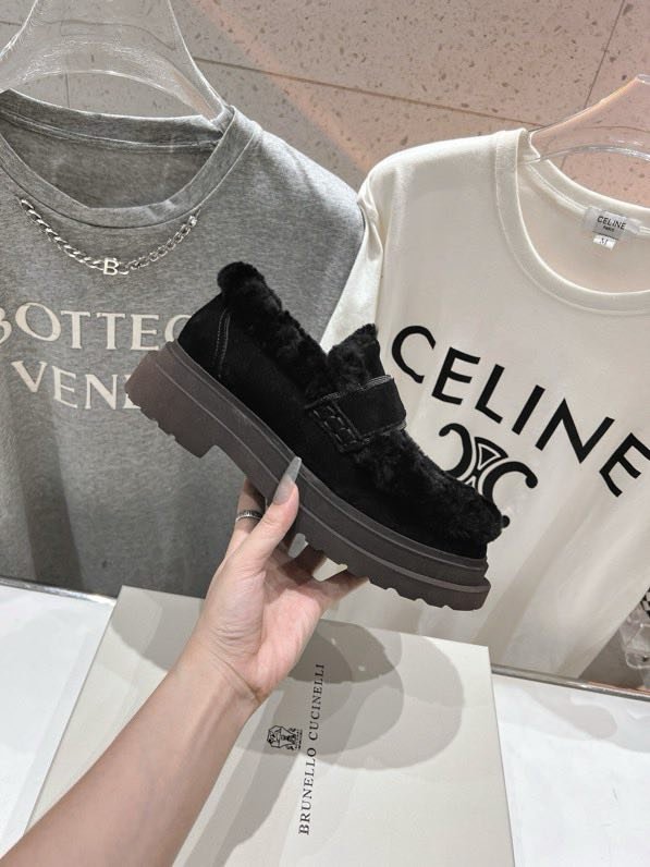 Лоферы на меху женские фото 3