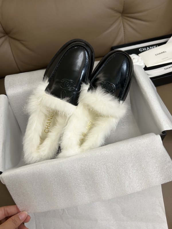 Лоферы на меху женские фото 3