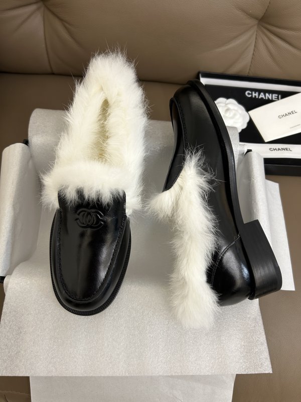 Лоферы на меху женские фото 4