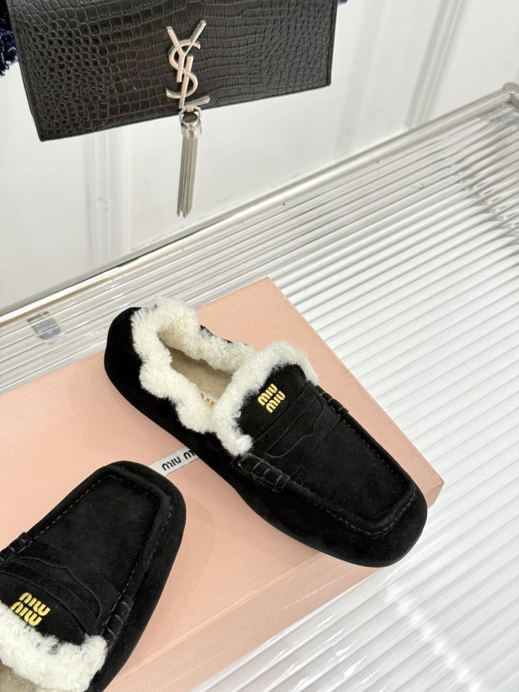 Лоферы на меху женские фото 5