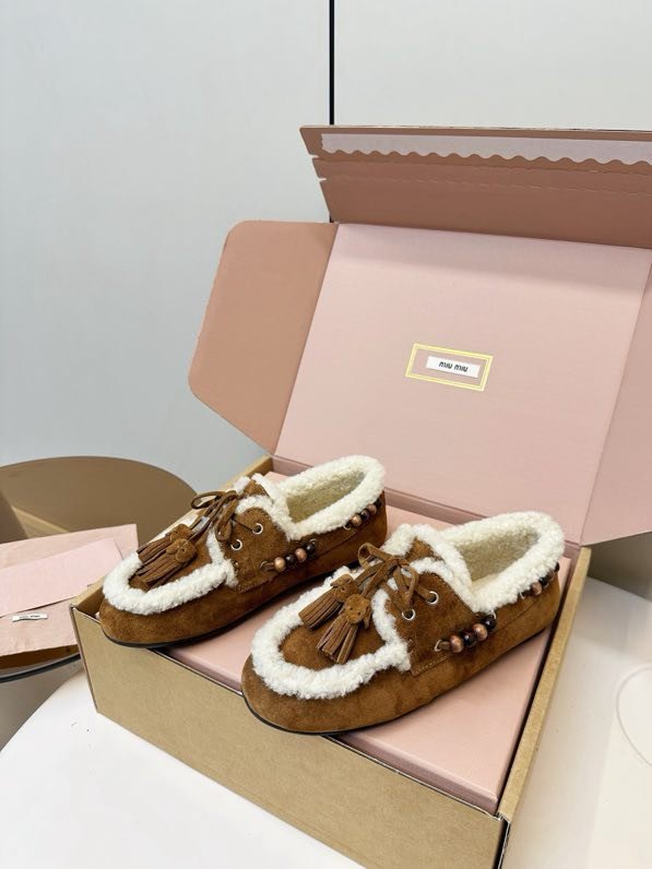 Лоферы на меху женские фото 5