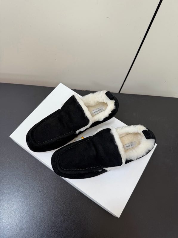 Лоферы on fur women's фото 5