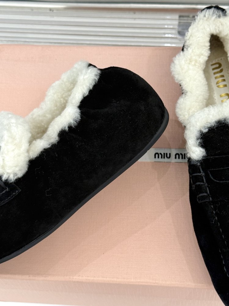 Лоферы на меху женские фото 6