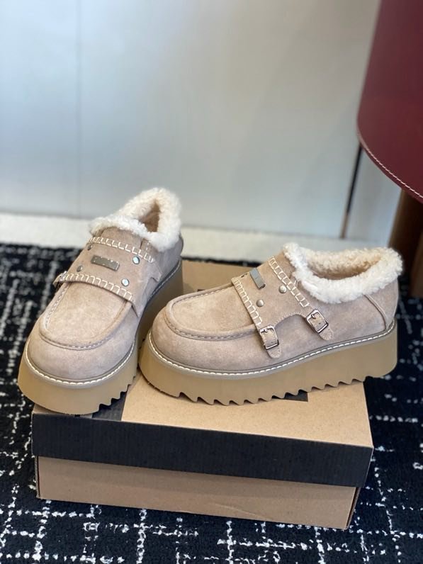 Лоферы on fur women's фото 6