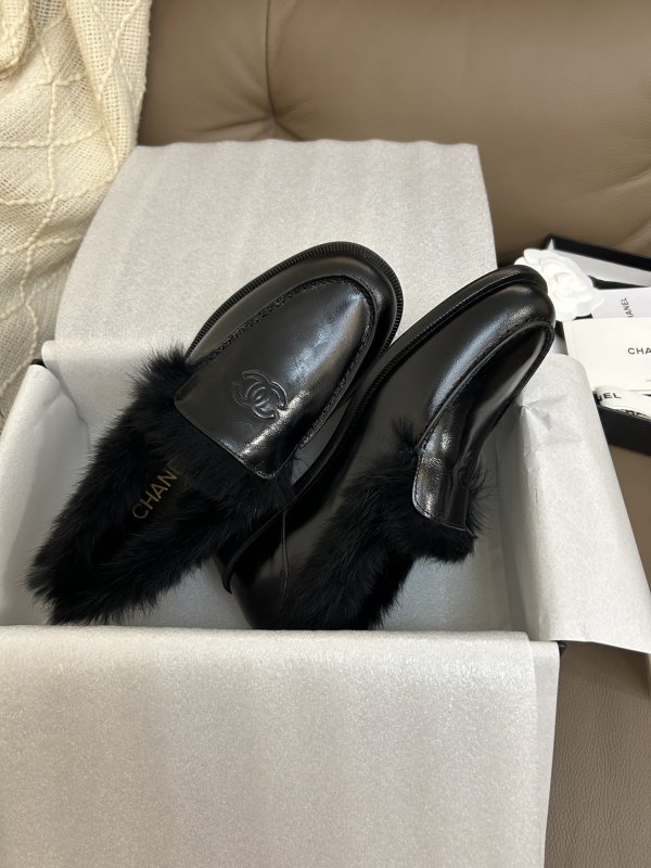 Лоферы на меху женские фото 6