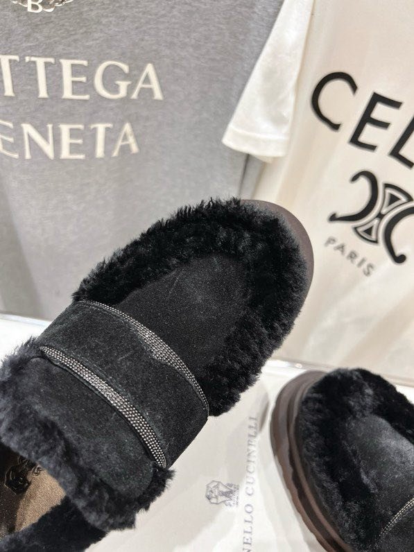 Лоферы на меху женские фото 7