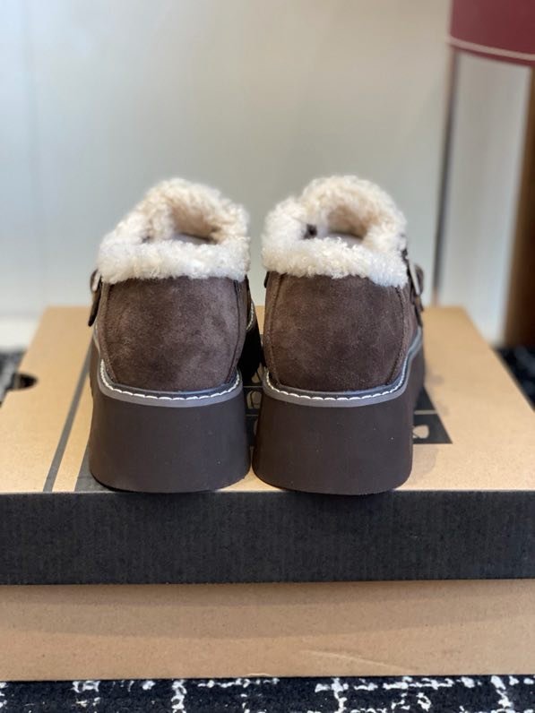Лоферы на меху женские фото 7