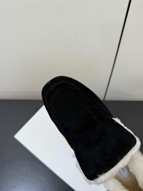 Лоферы on fur women's фото 7