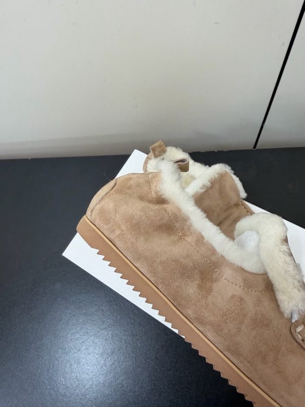 Лоферы on fur women's фото 7