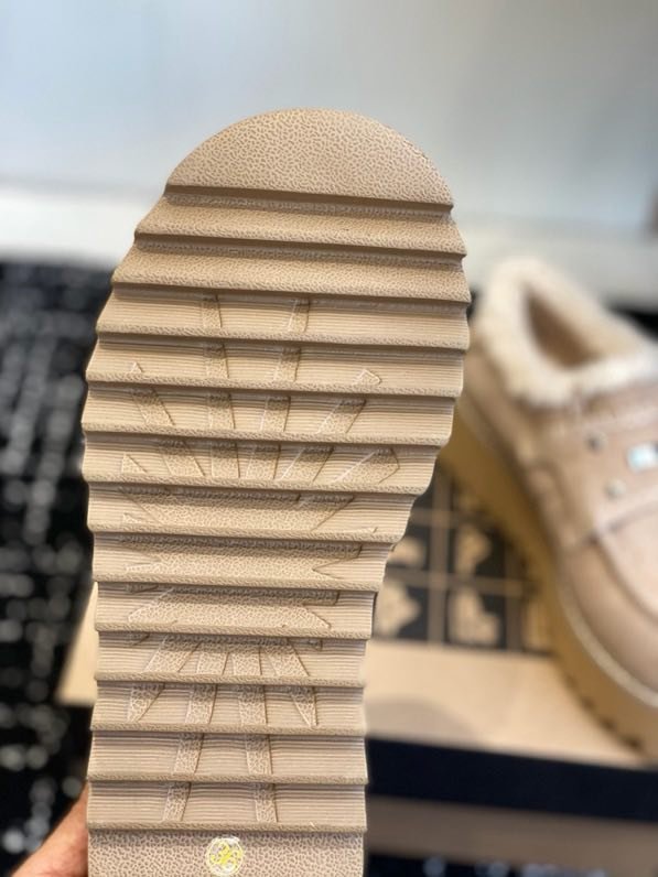 Лоферы on fur women's фото 8